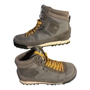 The North Face Woman’s Back-To-Berkeley Grey Hiking Outdoors Size 8